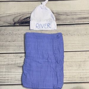 Baby River hat with blanket